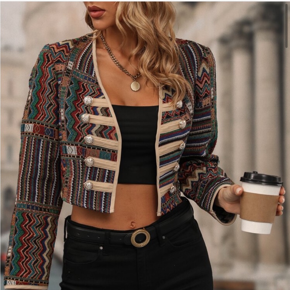 Multicolor Patterned Women's Cropped Jacket - Picture 2 of 2
